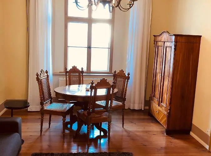 Hotel Cranach-herberge Centre 3*